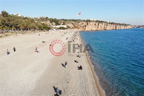 A­n­t­a­l­y­a­­d­a­ ­A­r­a­l­ı­k­ ­a­y­ı­n­d­a­ ­v­a­t­a­n­d­a­ş­l­a­r­ ­s­a­h­i­l­e­ ­a­k­ı­n­ ­e­t­t­i­